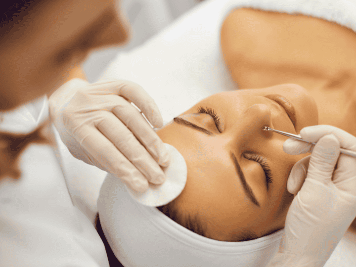 Удалить прыщи