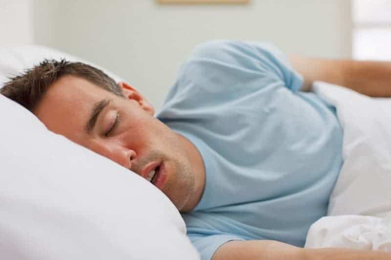 Người say hãy ngủ một giấc dài để cơ thể có thời gian chuyển hóa chất