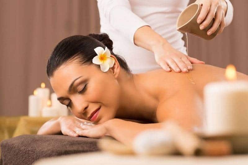 Sen Spa Nha Trang có dịch vụ massage nến rất tốt