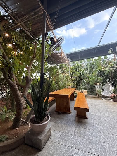 outdoor reception area