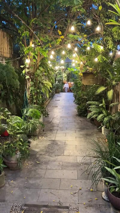 entrance into Sen Spa